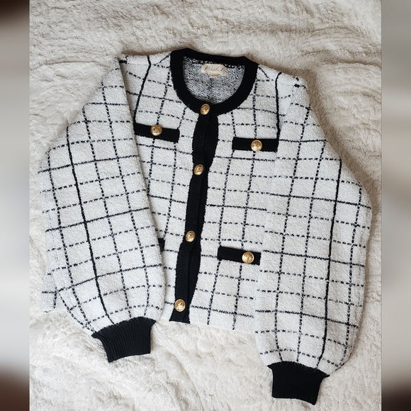 Marled Sweater that Opens in front - Picture 1 of 8